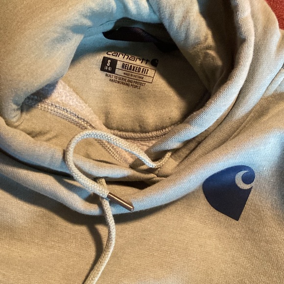 Women’s Carhartt green hoodie - Picture 3 of 3